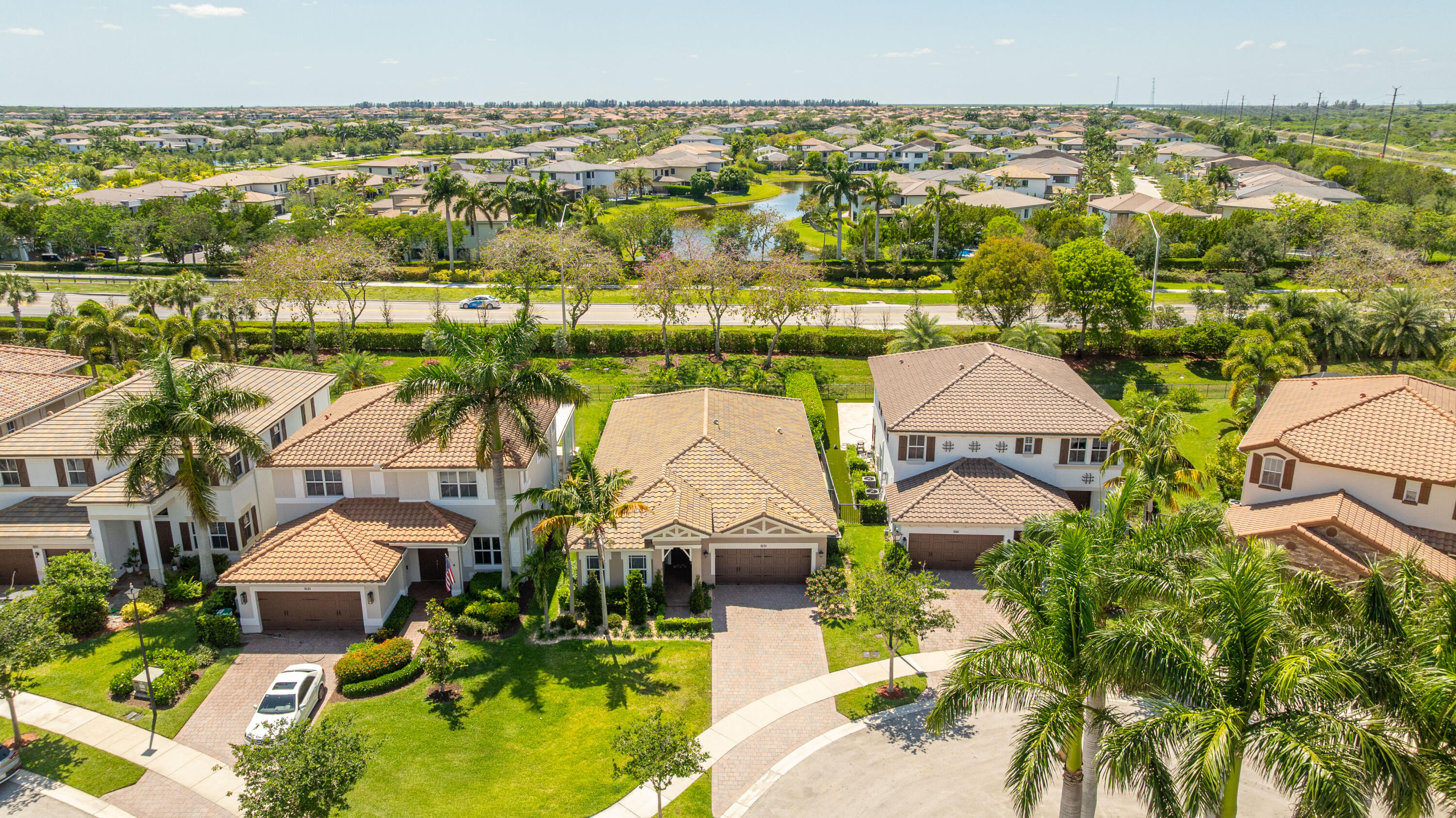 MiraLago - Residential