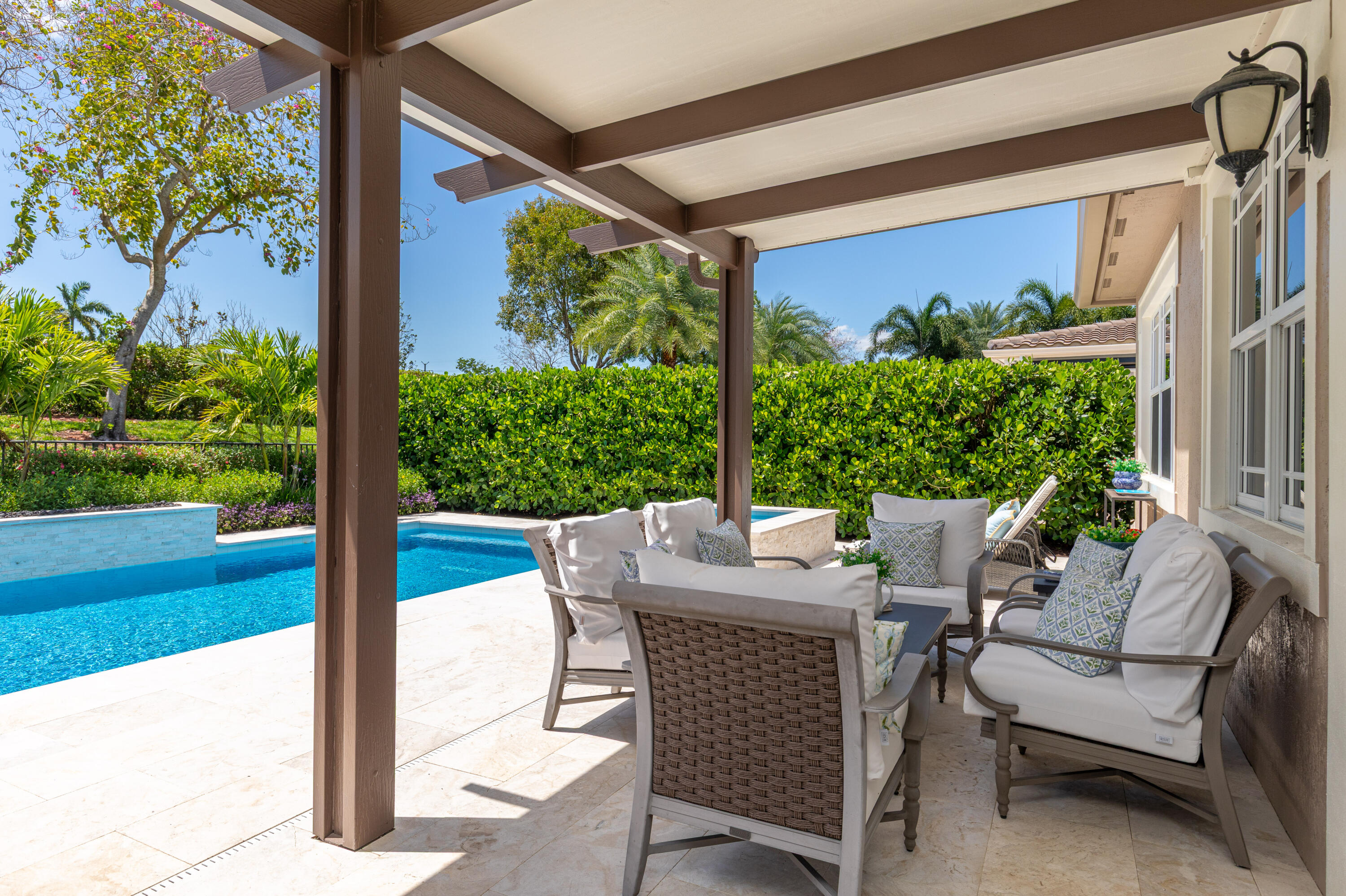 MiraLago - Residential