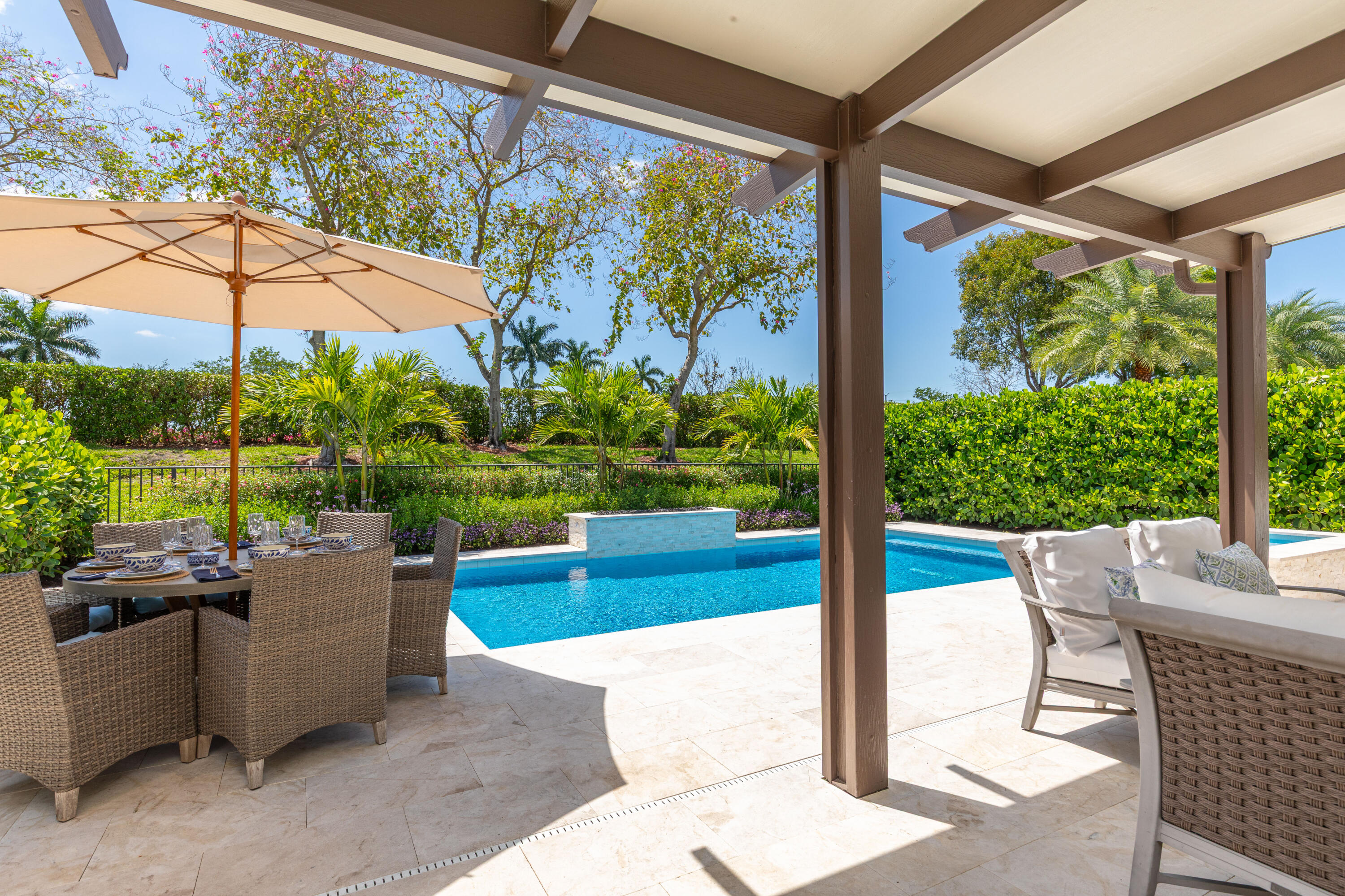 MiraLago - Residential