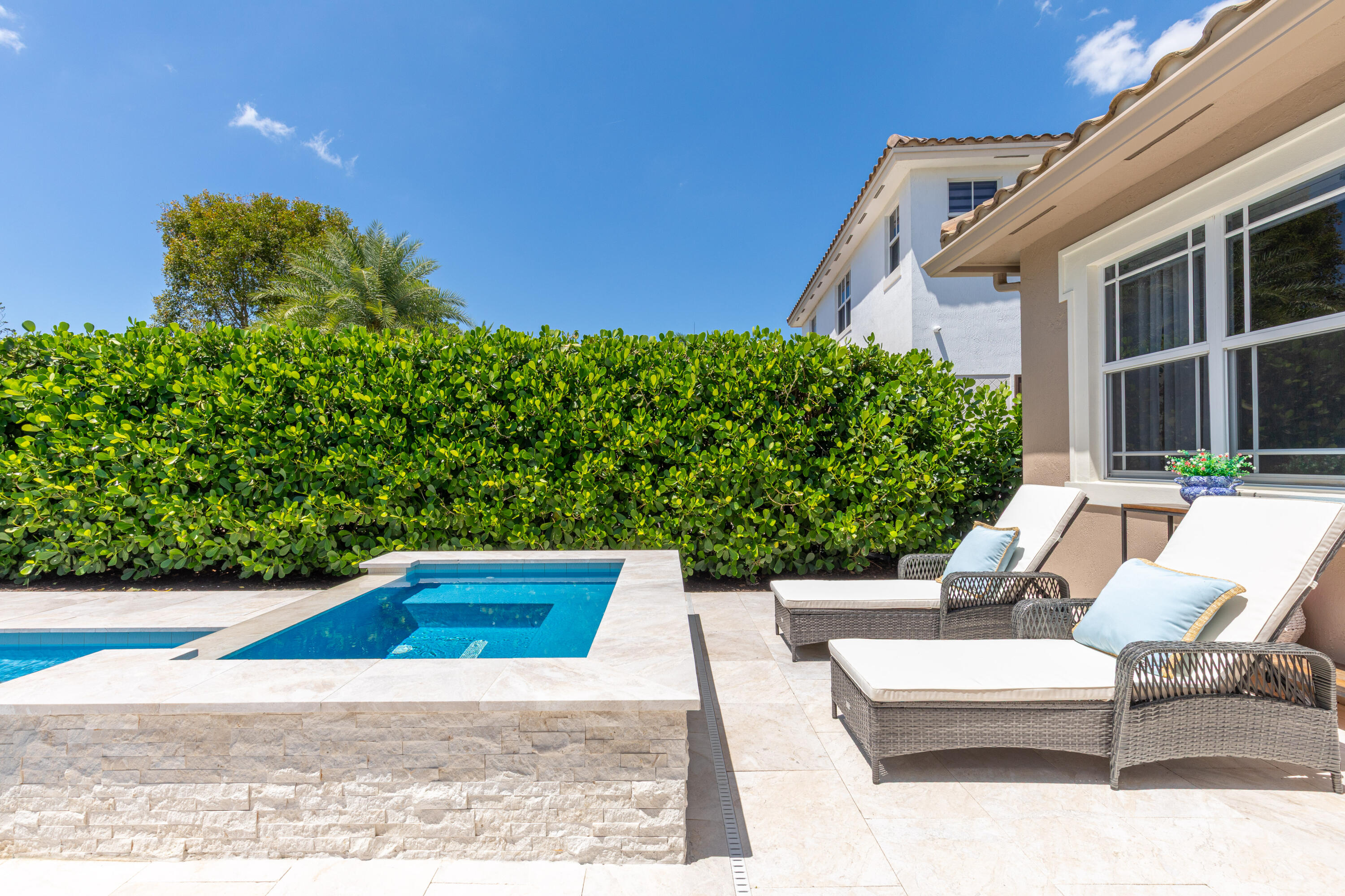 MiraLago - Residential