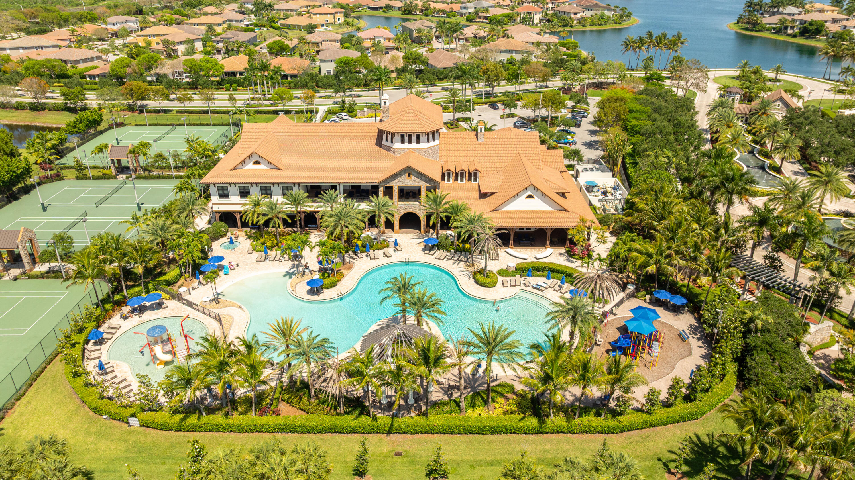 MiraLago - Residential