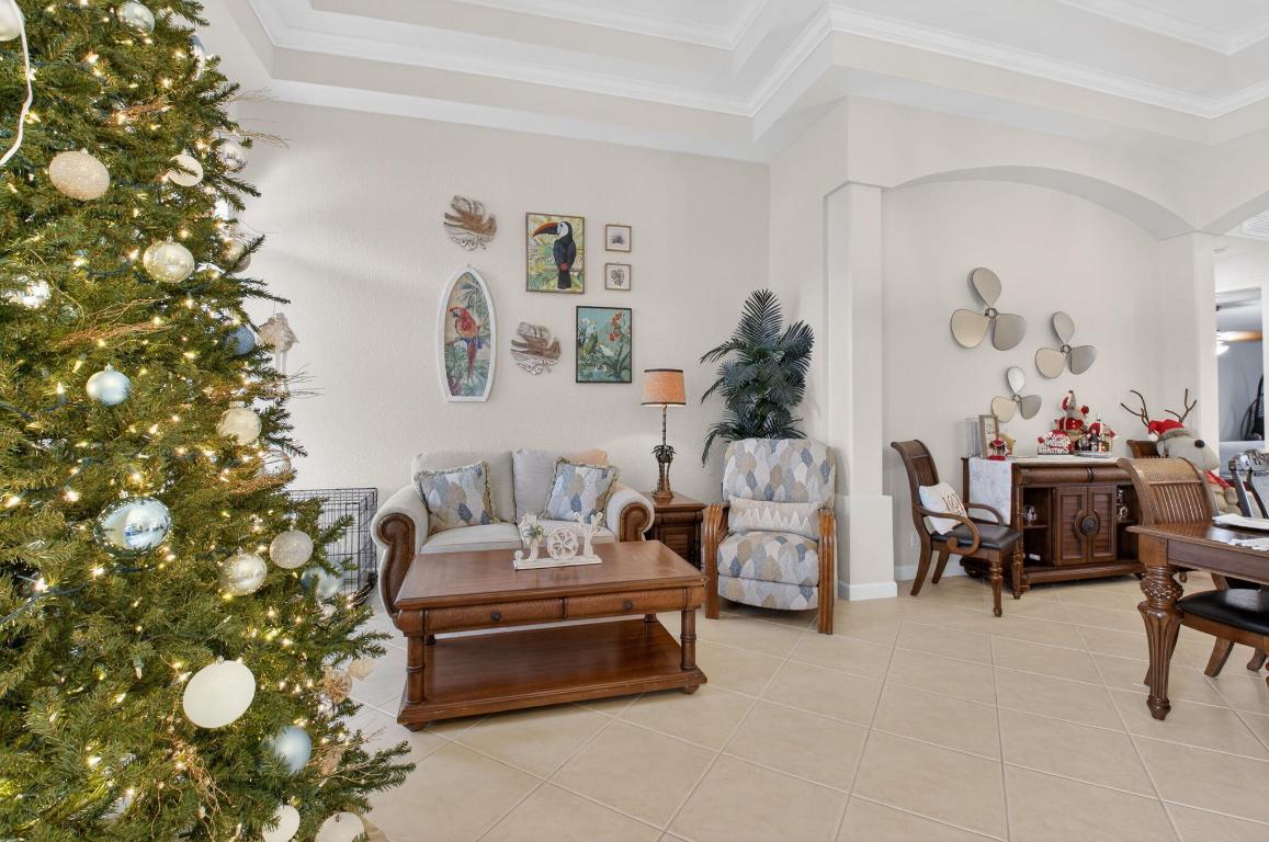 7209 Serrano Terrace