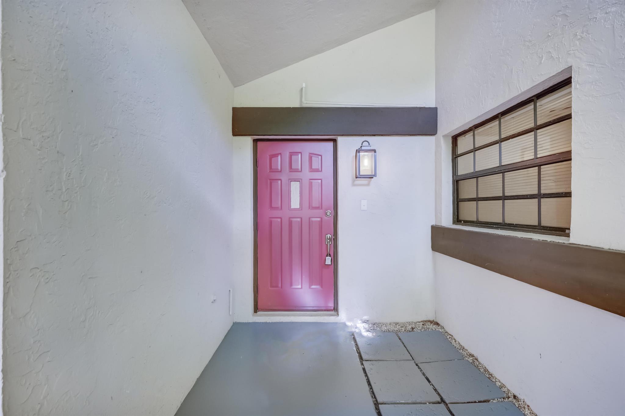 1135 NW 22nd Avenue