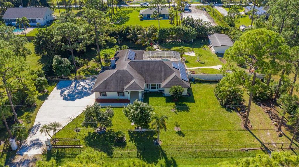 Photo of 13674 83rd Lane N, West Palm Beach, FL 33412 (MLS # R10762521)