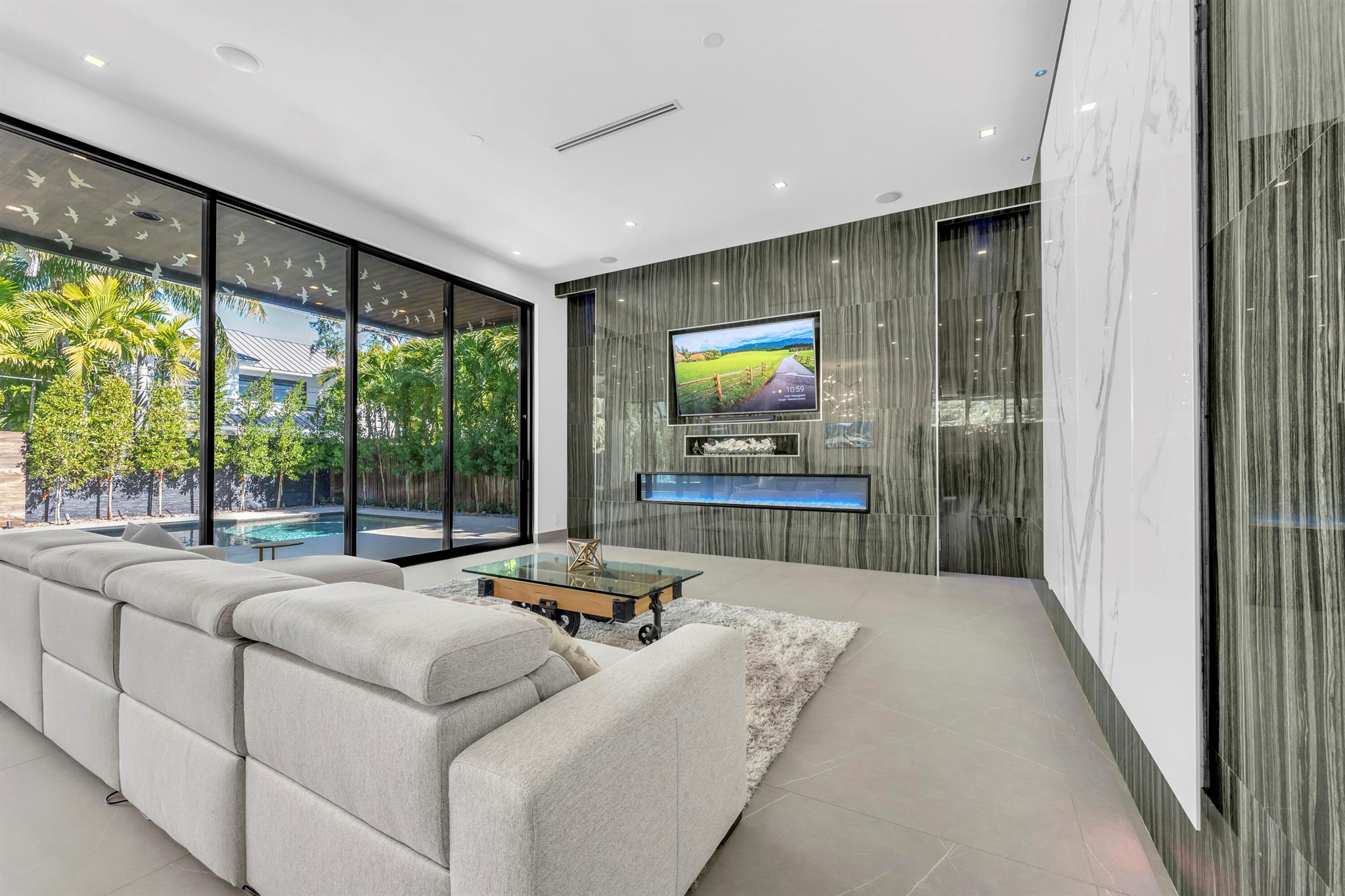 BEACH WAY HEIGHTS UNIT - Residential