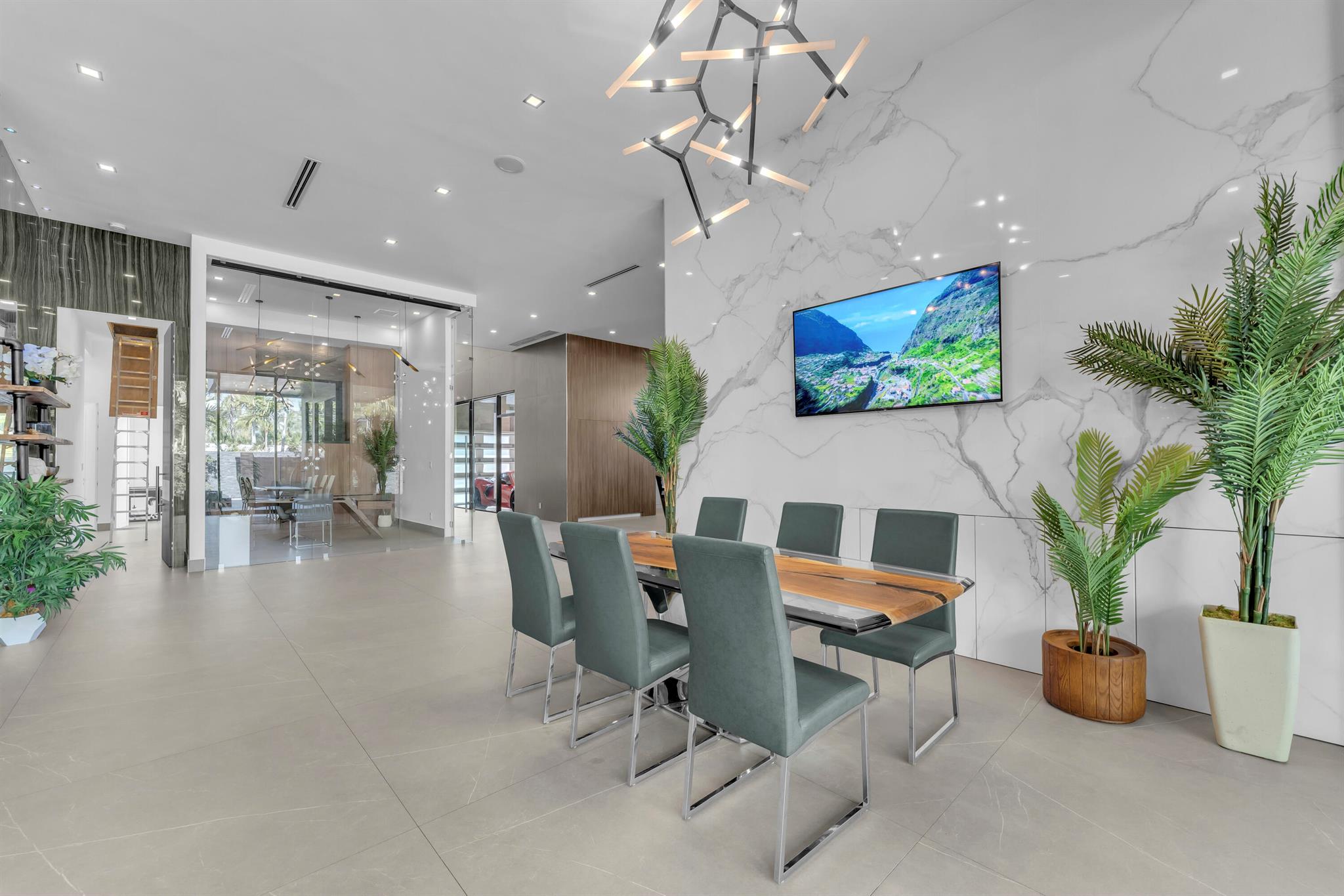 BEACH WAY HEIGHTS UNIT - Residential