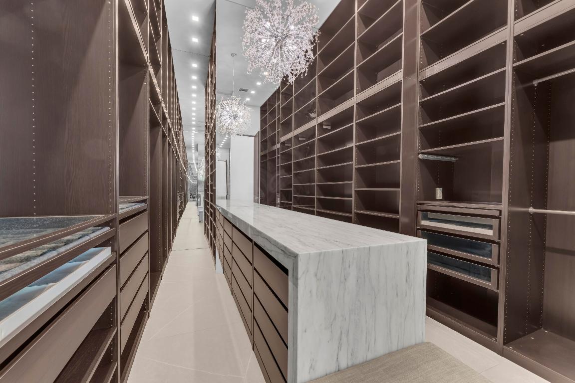 BEACH WAY HEIGHTS UNIT - Residential