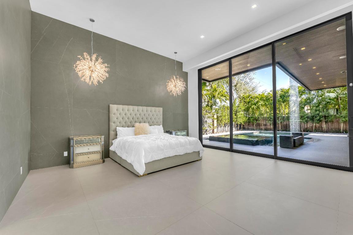 BEACH WAY HEIGHTS UNIT - Residential