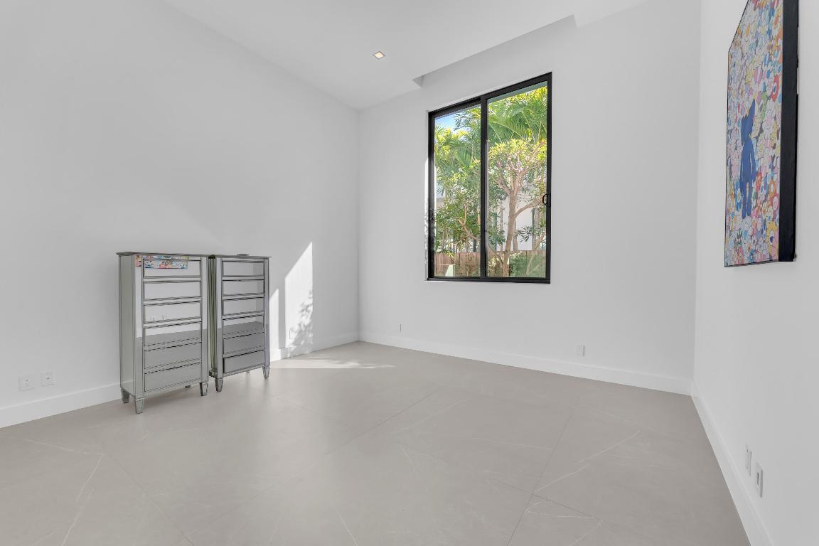 BEACH WAY HEIGHTS UNIT - Residential