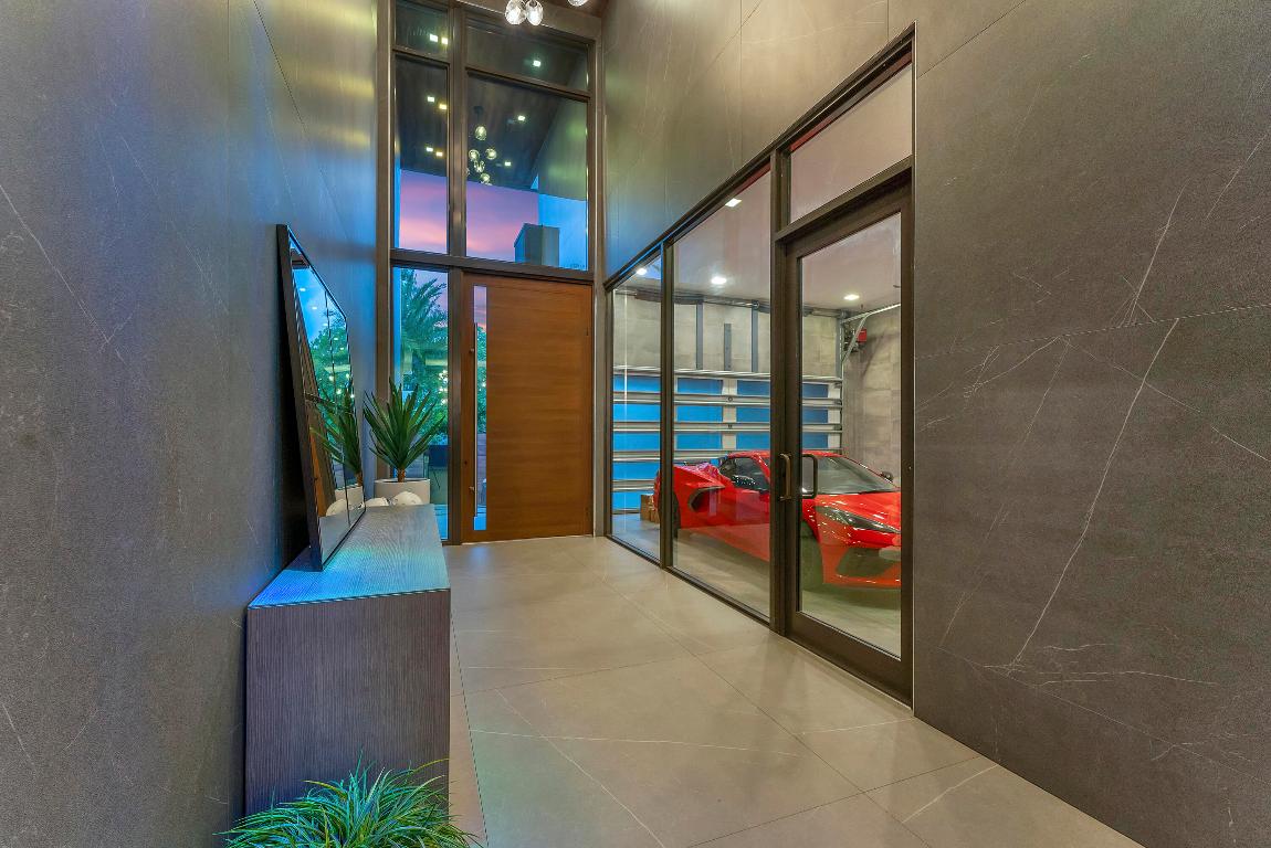 BEACH WAY HEIGHTS UNIT - Residential