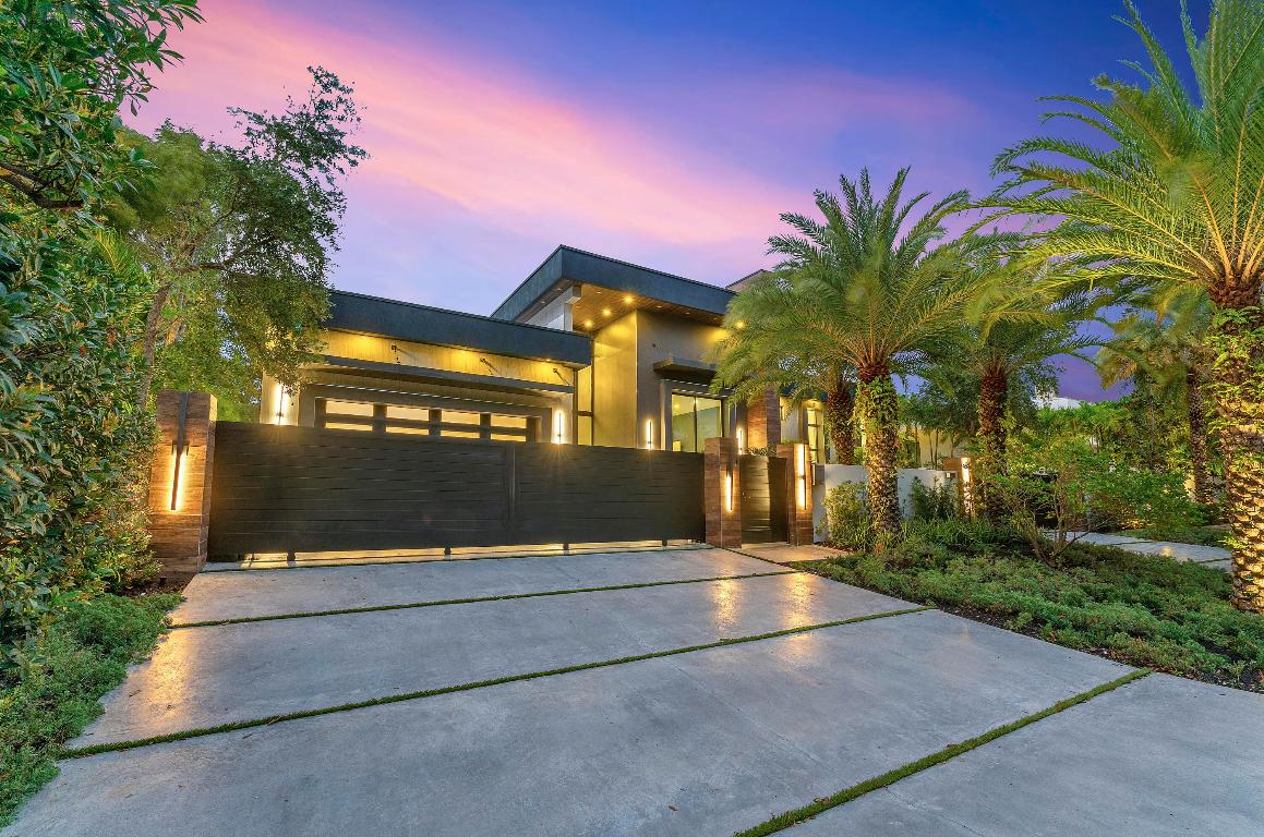 BEACH WAY HEIGHTS UNIT - Residential