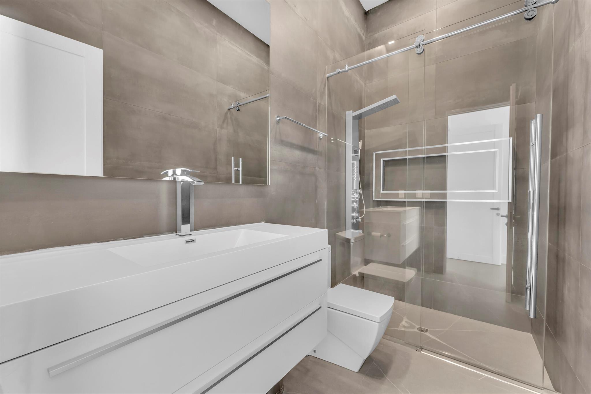 BEACH WAY HEIGHTS UNIT - Residential