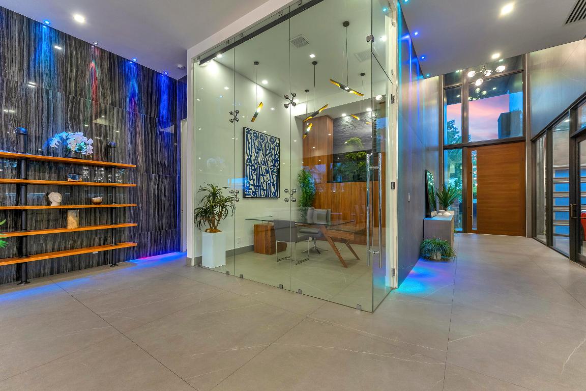 BEACH WAY HEIGHTS UNIT - Residential