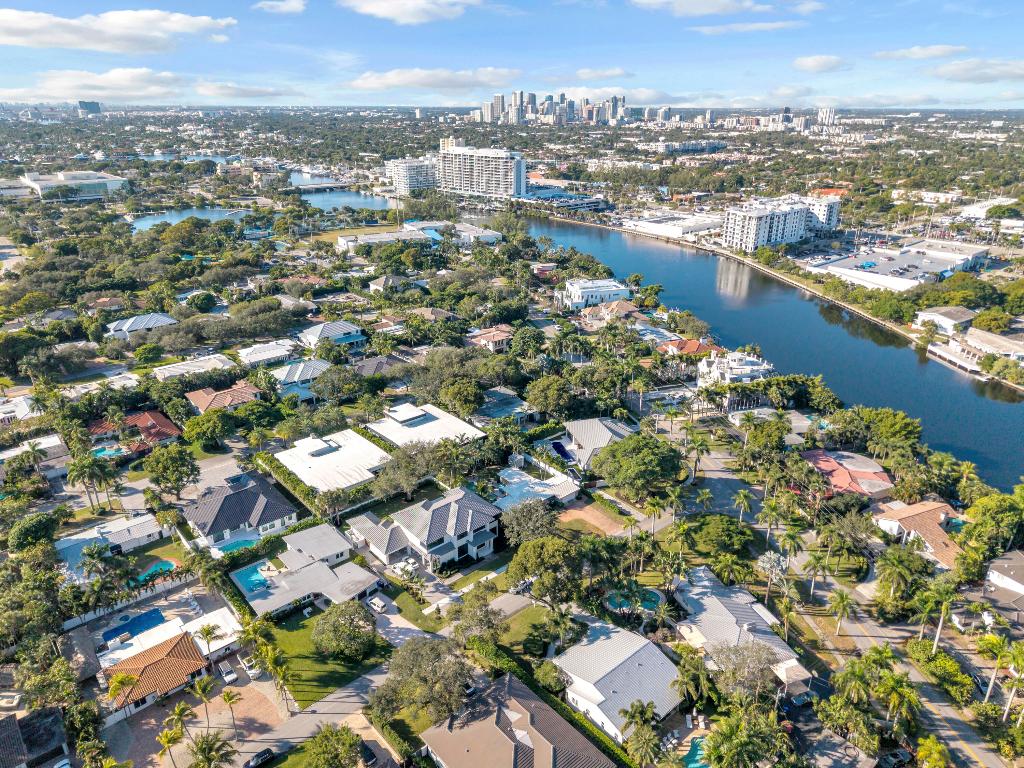 BEACH WAY HEIGHTS UNIT - Residential