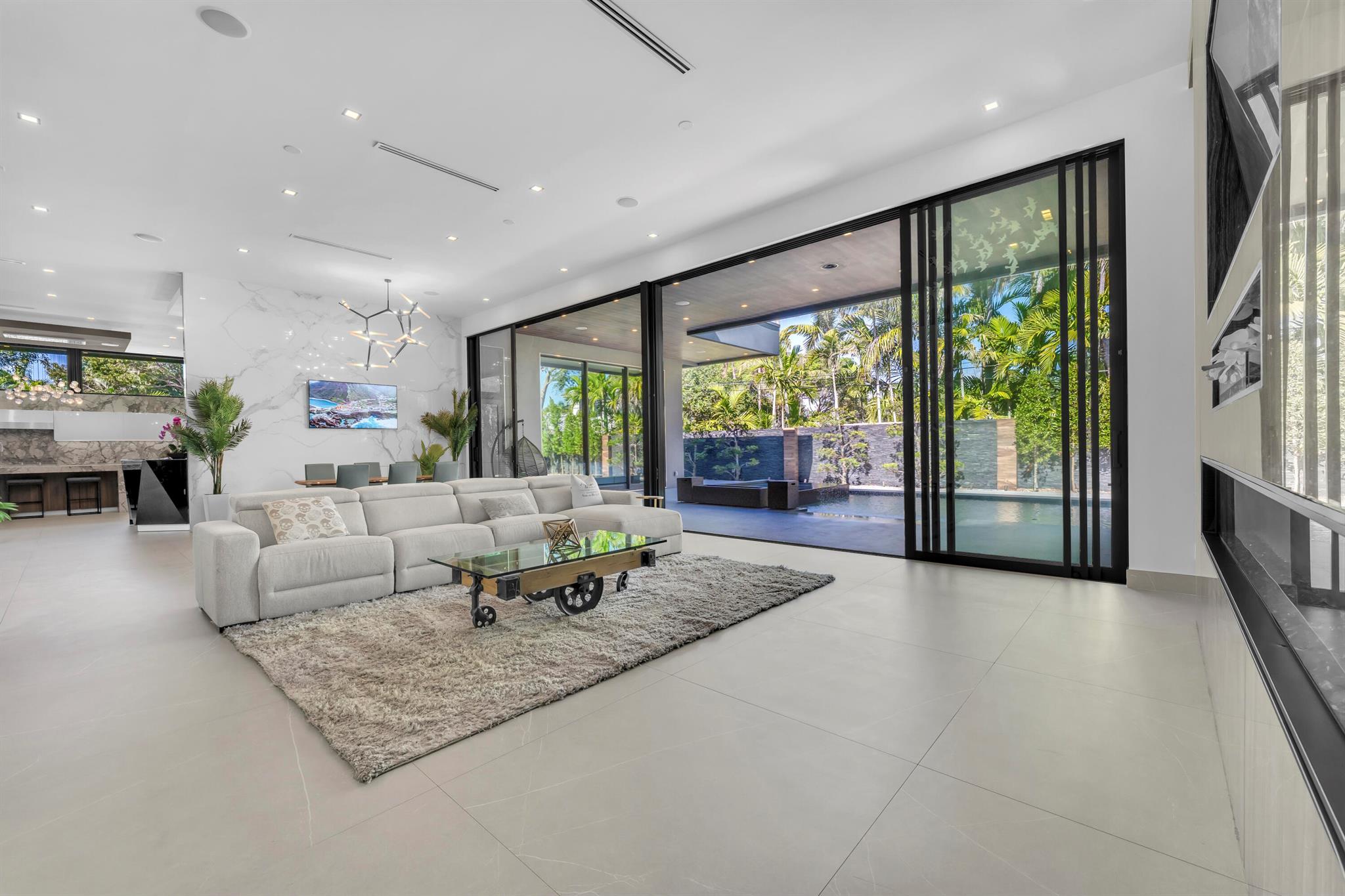 BEACH WAY HEIGHTS UNIT - Residential