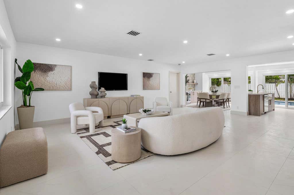 Photo of 921 SW 11TH Terrace, Boca Raton, FL 33486 (MLS # B26069286)