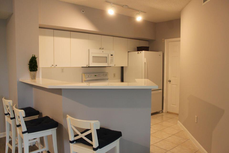 ST ANDREWS AT POLO CLUB CONDO - Residential Lease