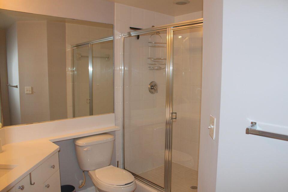 ST ANDREWS AT POLO CLUB CONDO - Residential Lease