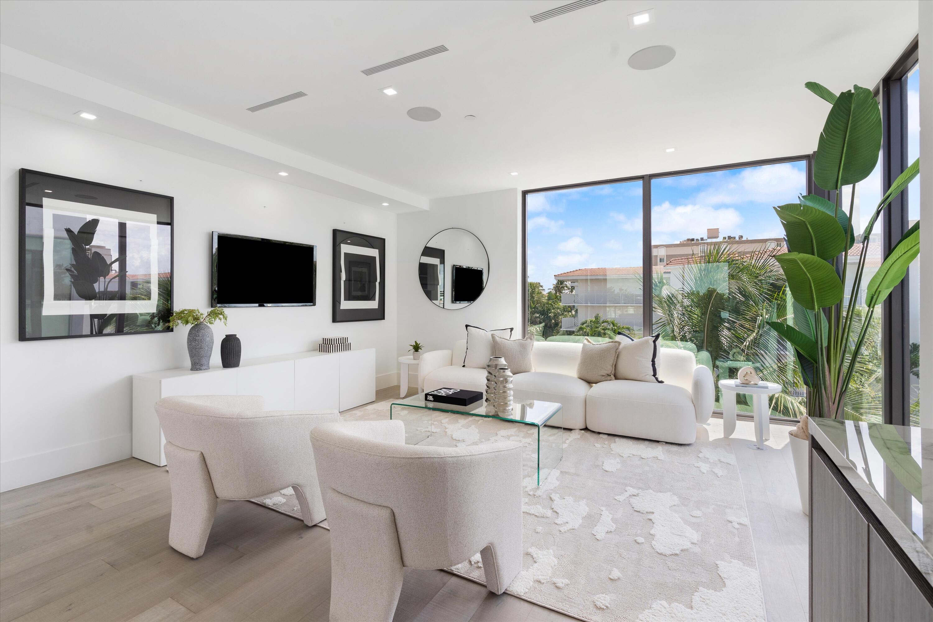 ESTATES AT OCEAN DELRAY - Residential