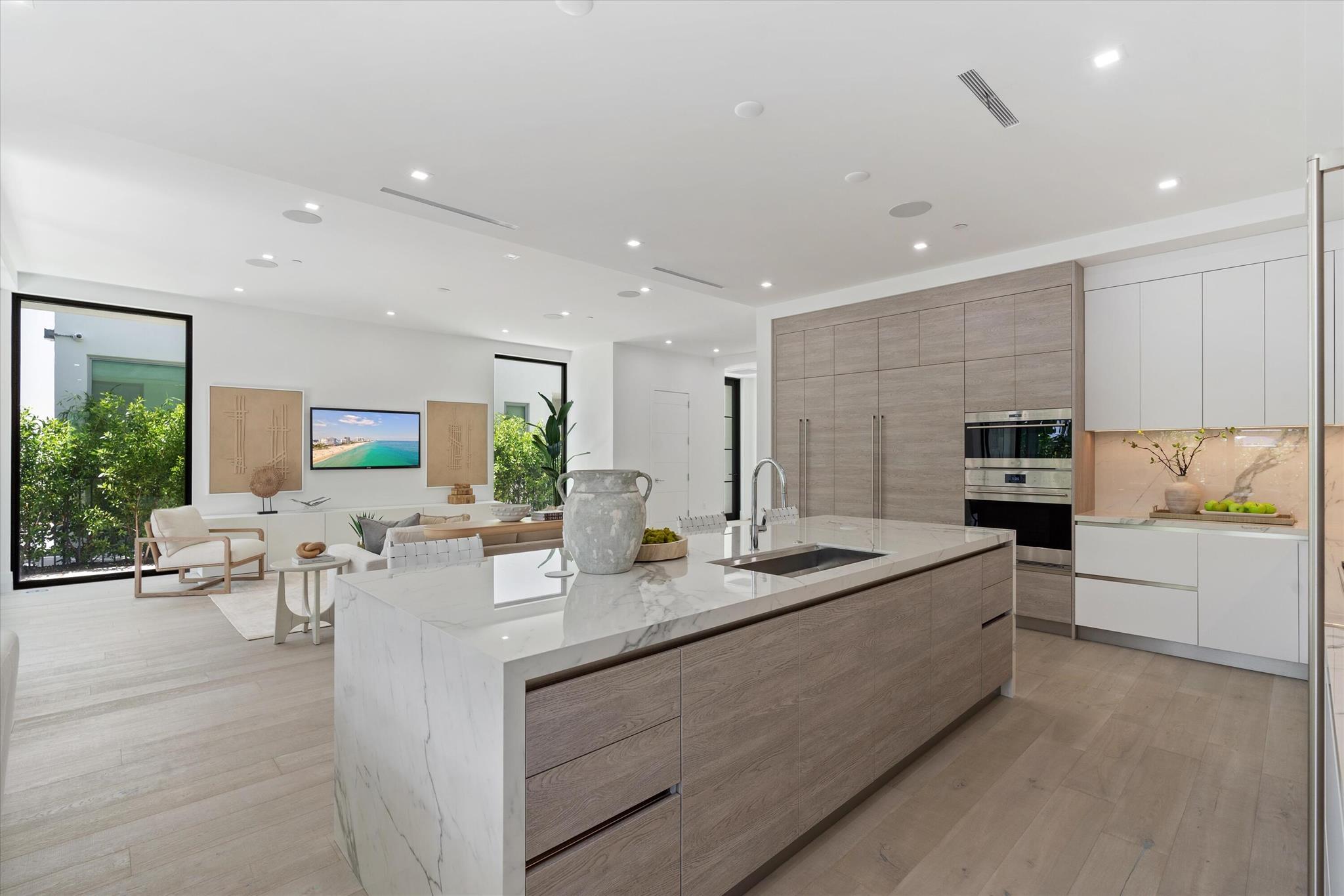 ESTATES AT OCEAN DELRAY - Residential