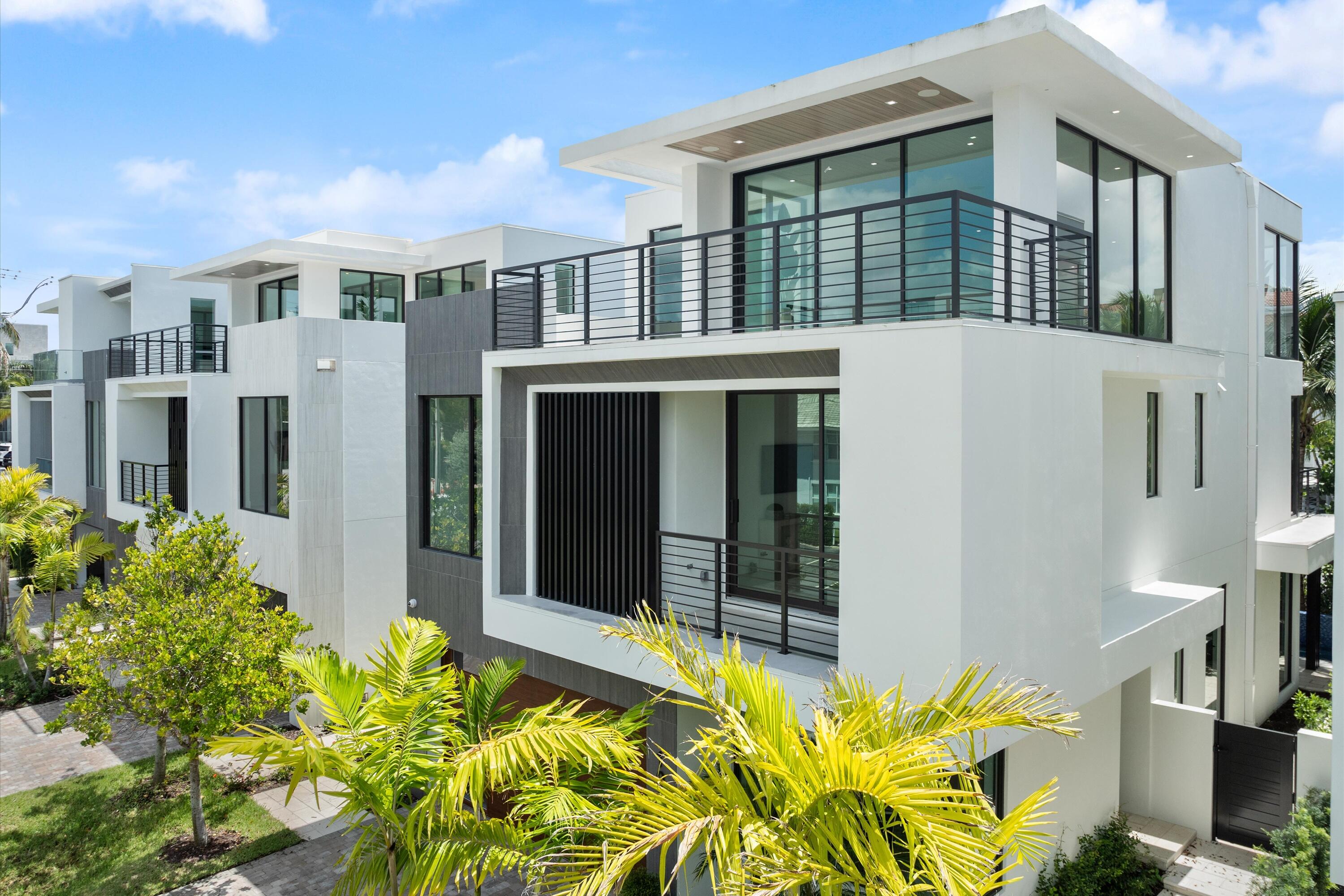 ESTATES AT OCEAN DELRAY - Residential
