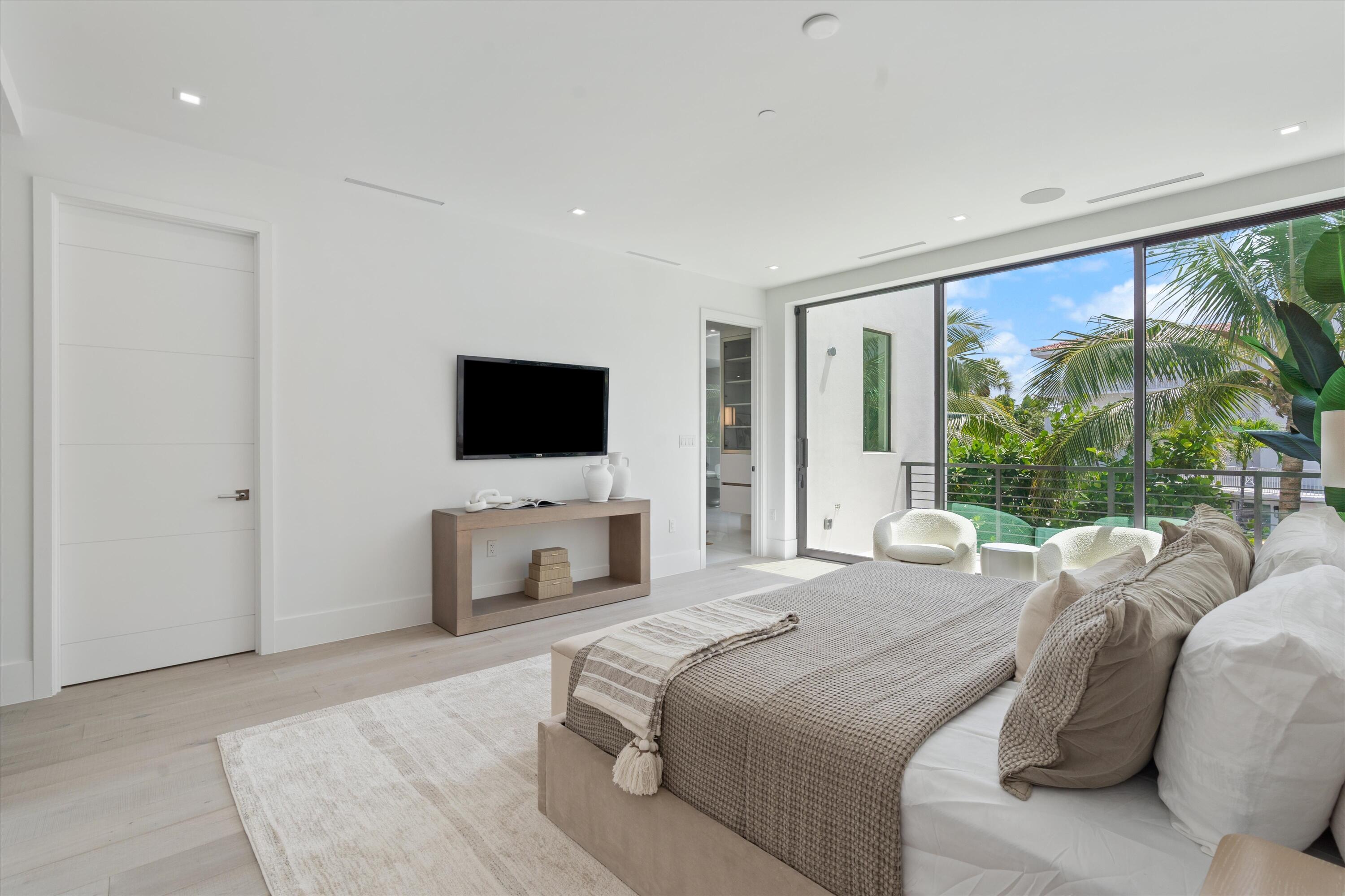 ESTATES AT OCEAN DELRAY - Residential