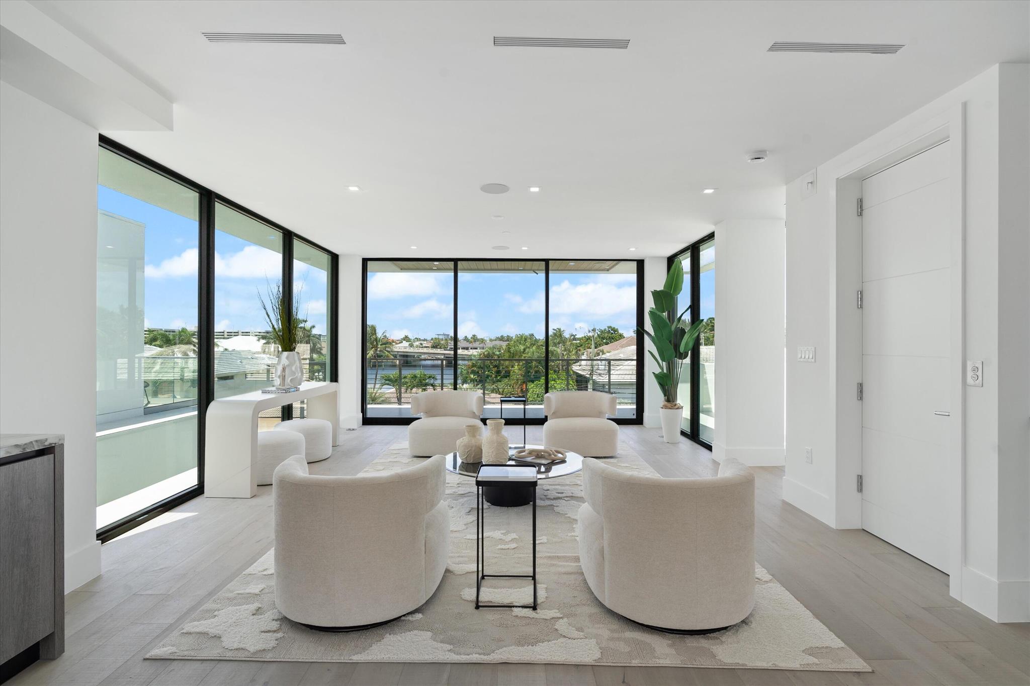 ESTATES AT OCEAN DELRAY - Residential