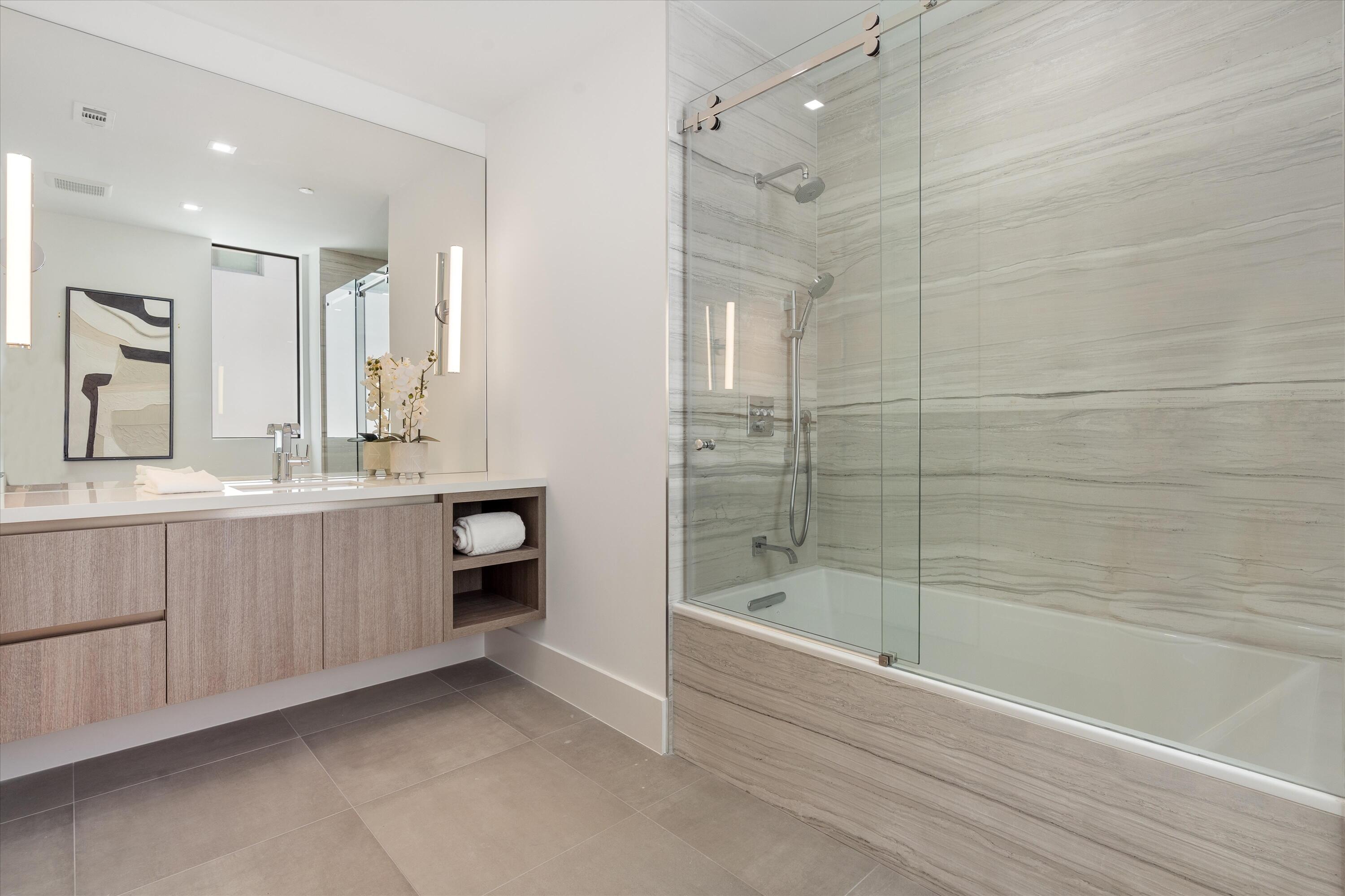 ESTATES AT OCEAN DELRAY - Residential