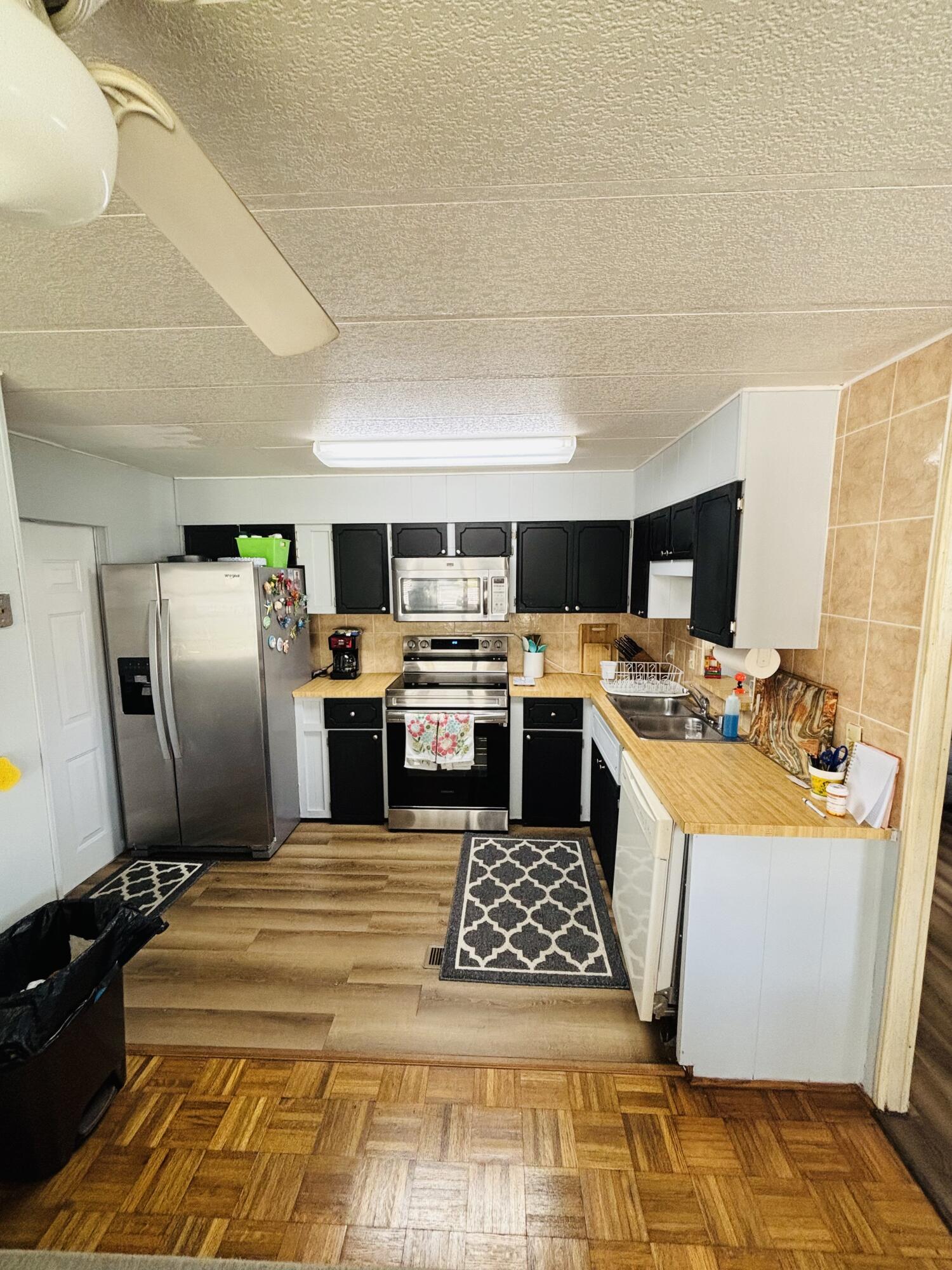 Spanish Lakes Golf Village - Residential