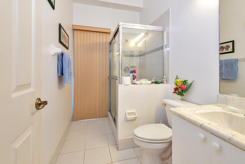 Isla Del Sol 85-32 B - Residential