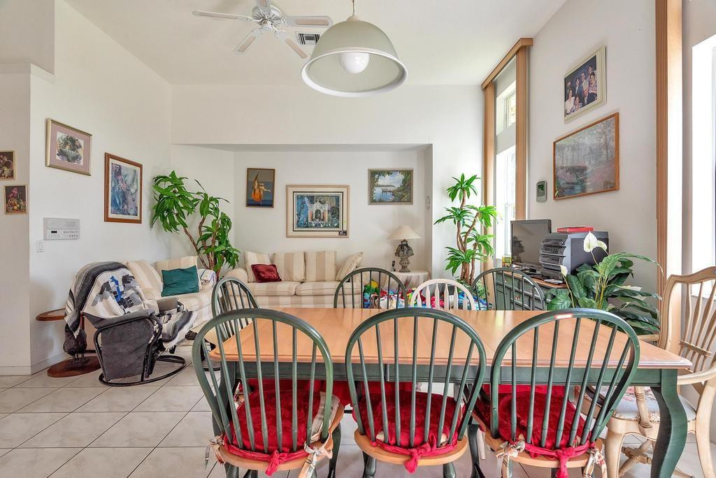 Isla Del Sol 85-32 B - Residential