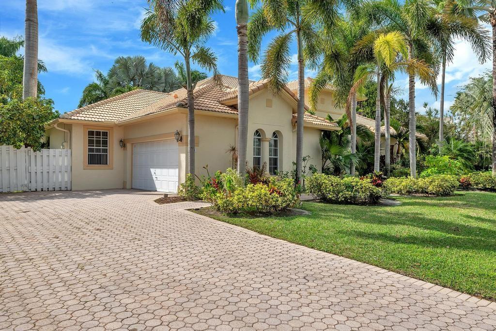 Isla Del Sol 85-32 B - Residential