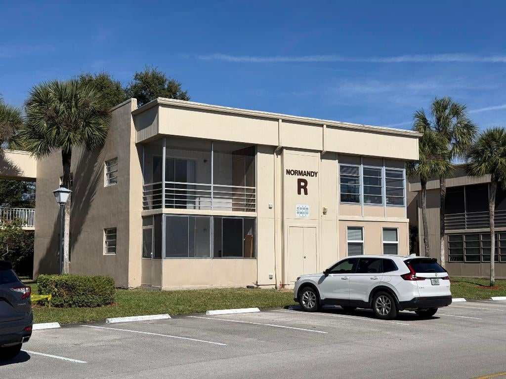 Photo of 855 Normandy R #855, Delray Beach, FL 33484 (MLS # R11153420)