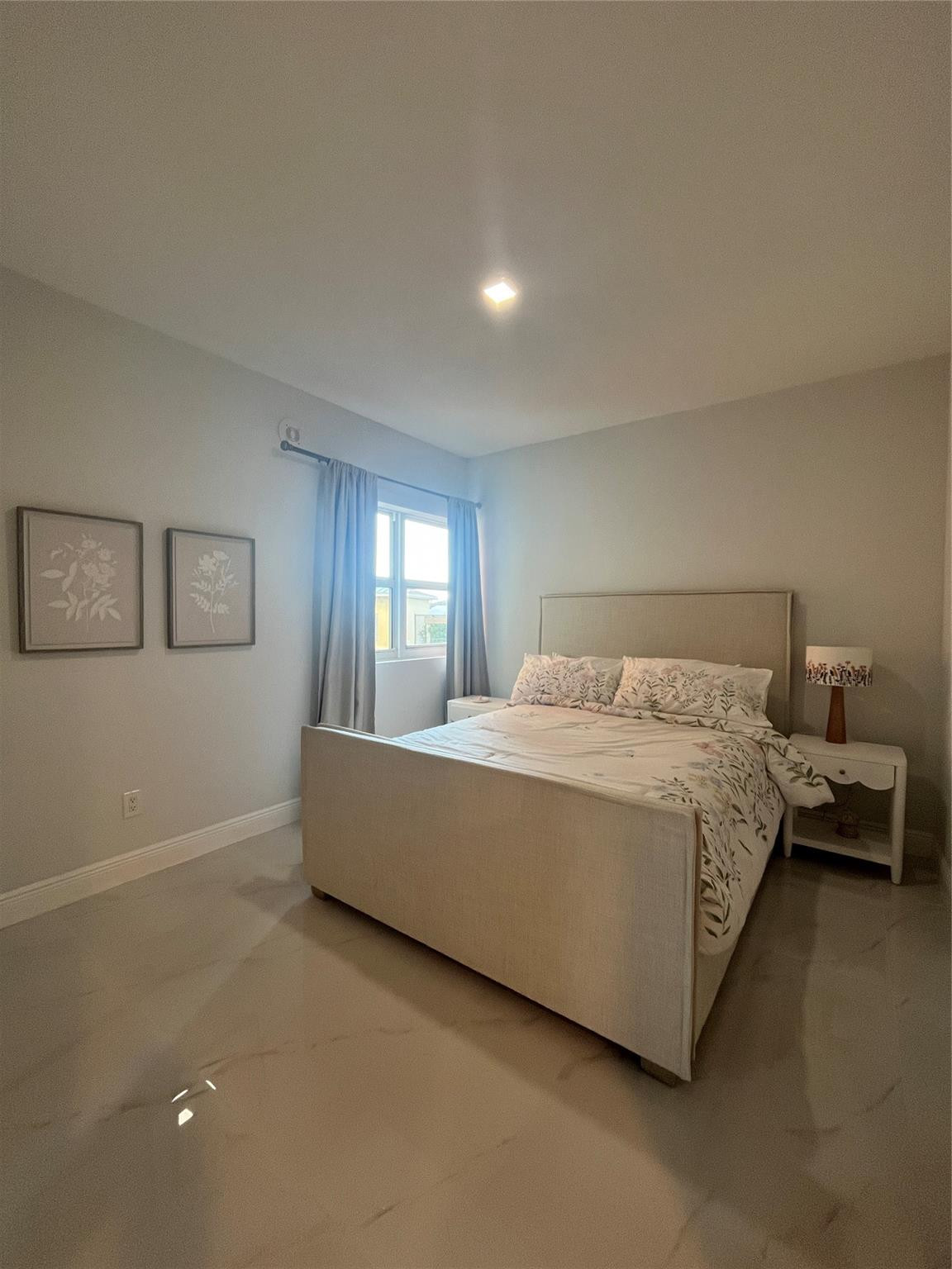 MARINA GRANDE - Residential Lease