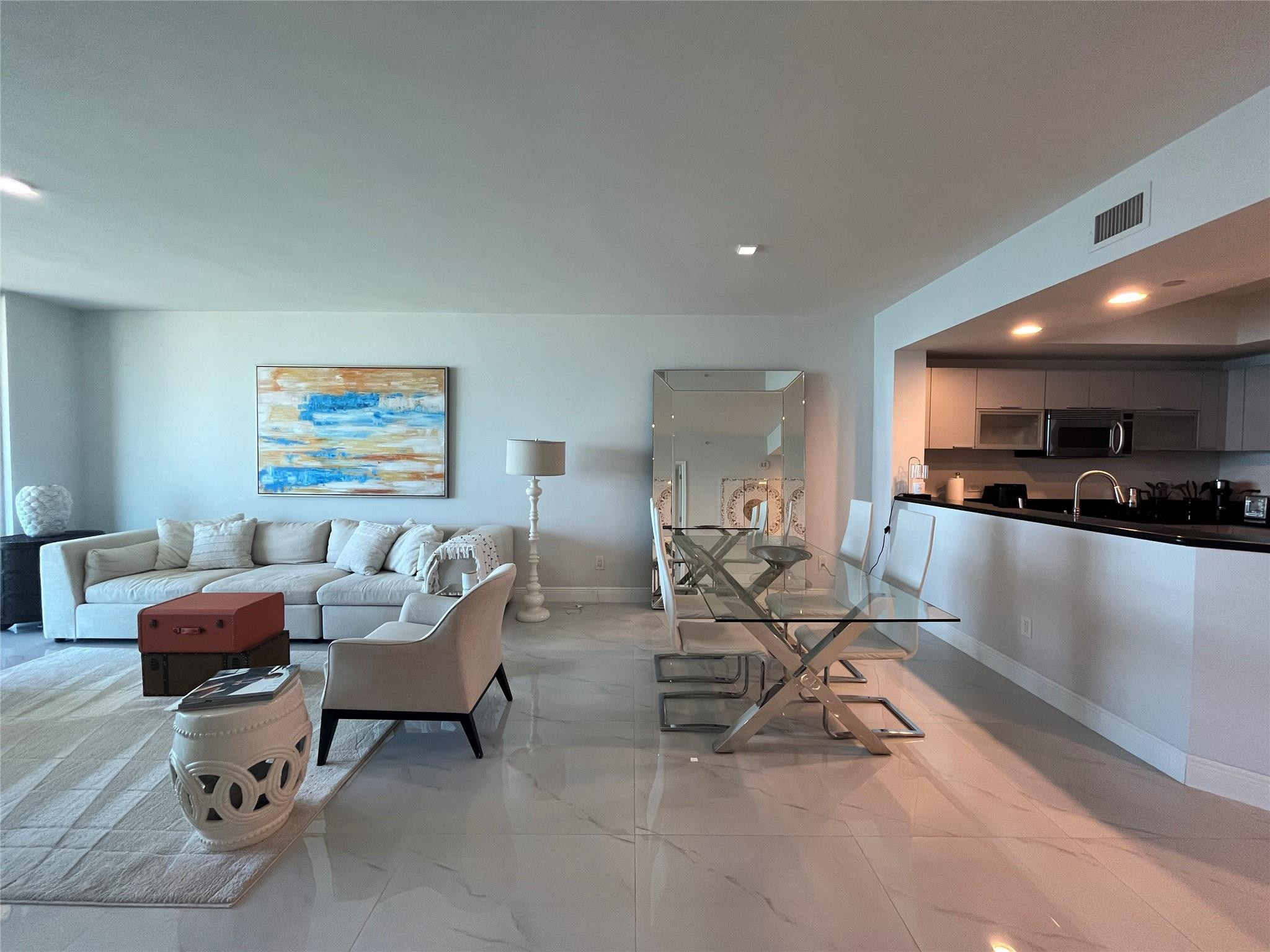 MARINA GRANDE - Residential Lease