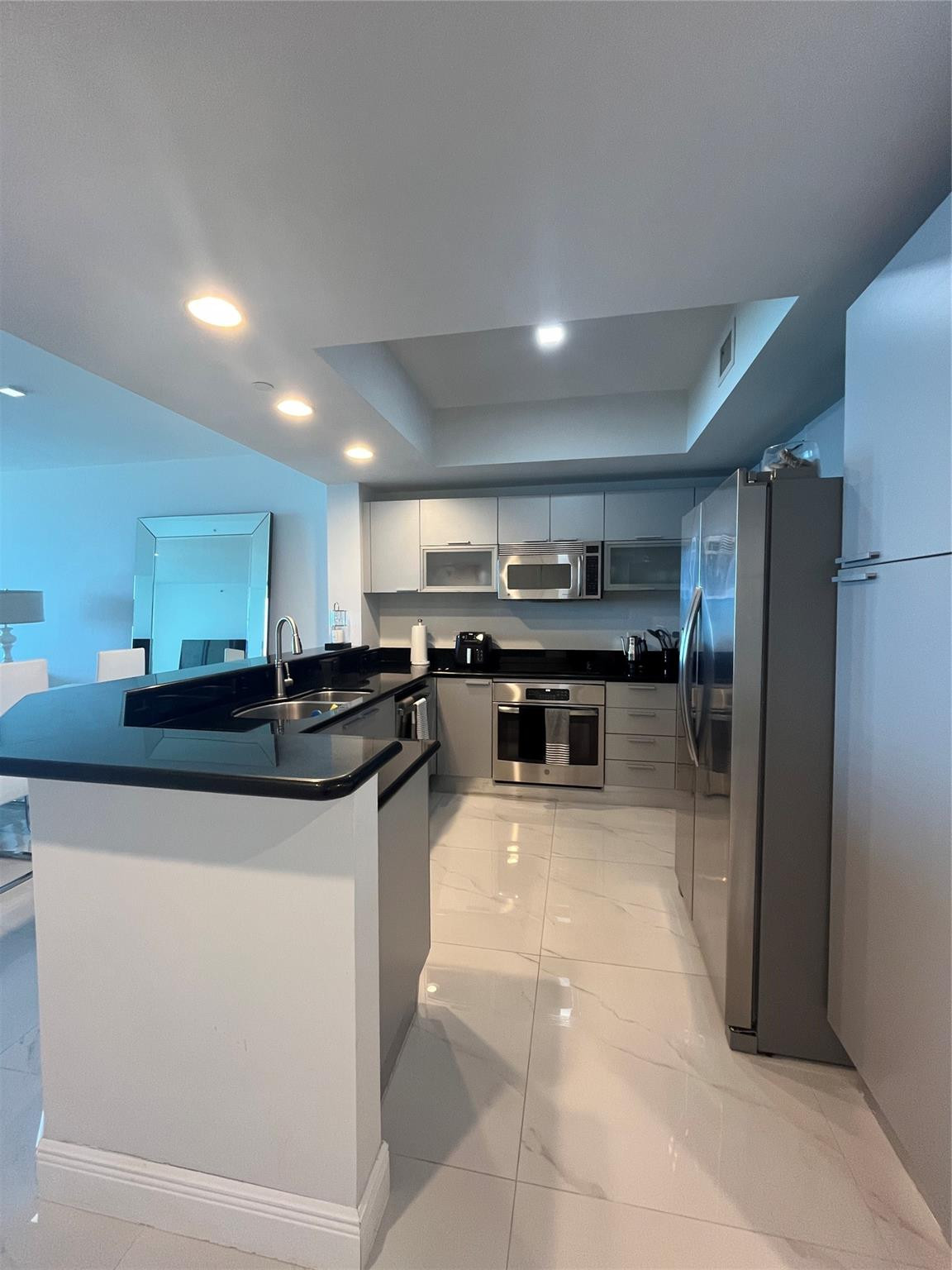 MARINA GRANDE - Residential Lease