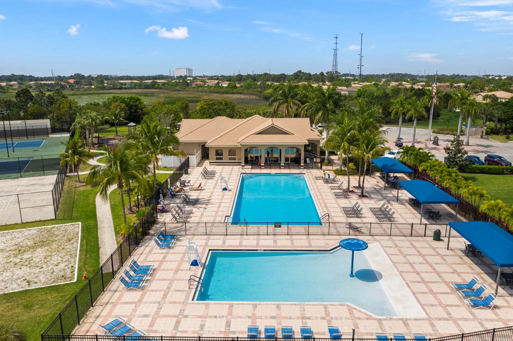 FOURTH  REPLAT OF PORTOFI - Residential