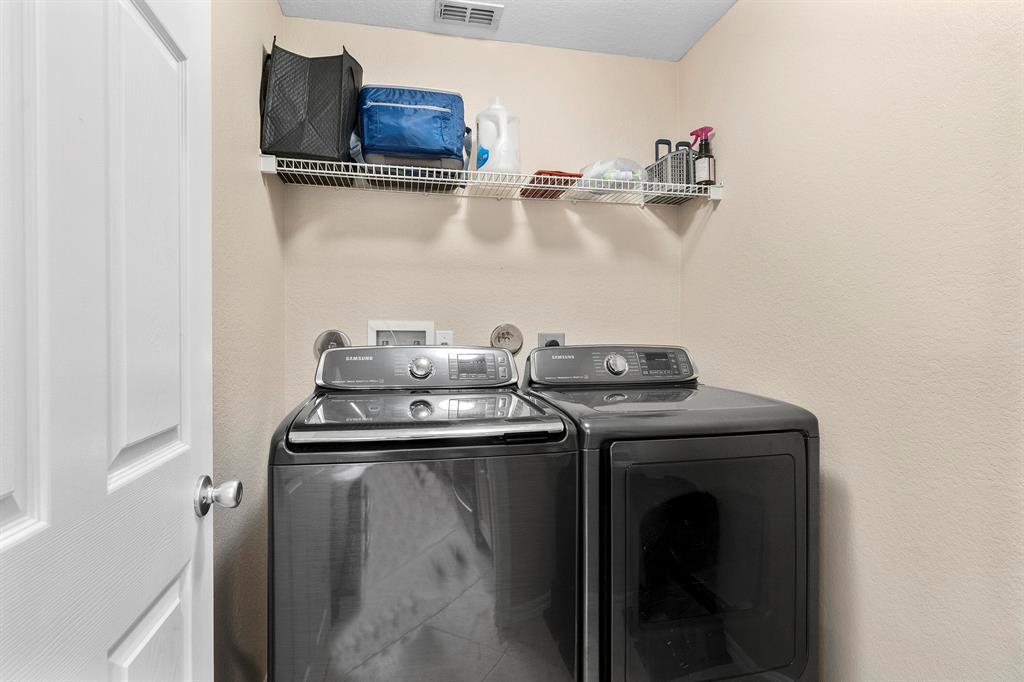 FOURTH  REPLAT OF PORTOFI - Residential