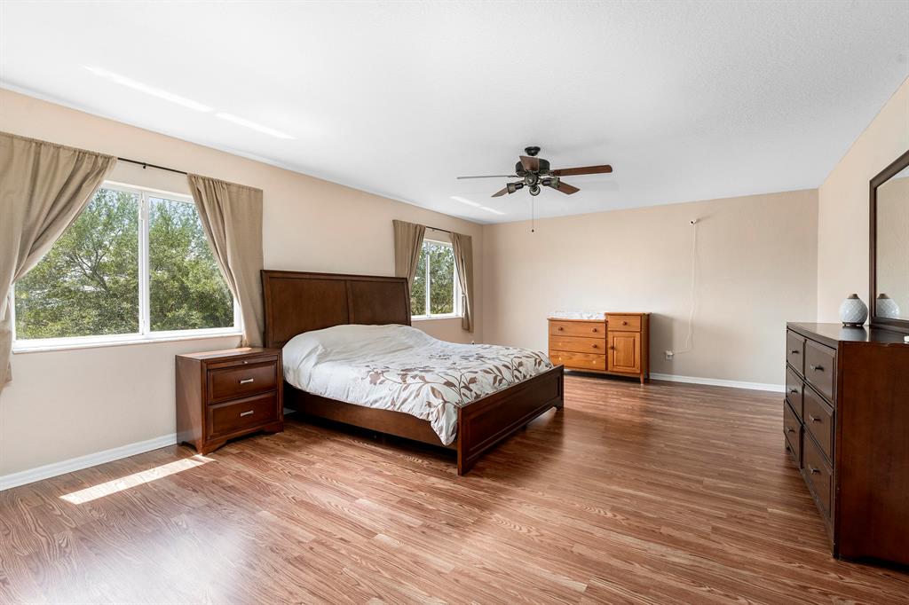 FOURTH  REPLAT OF PORTOFI - Residential