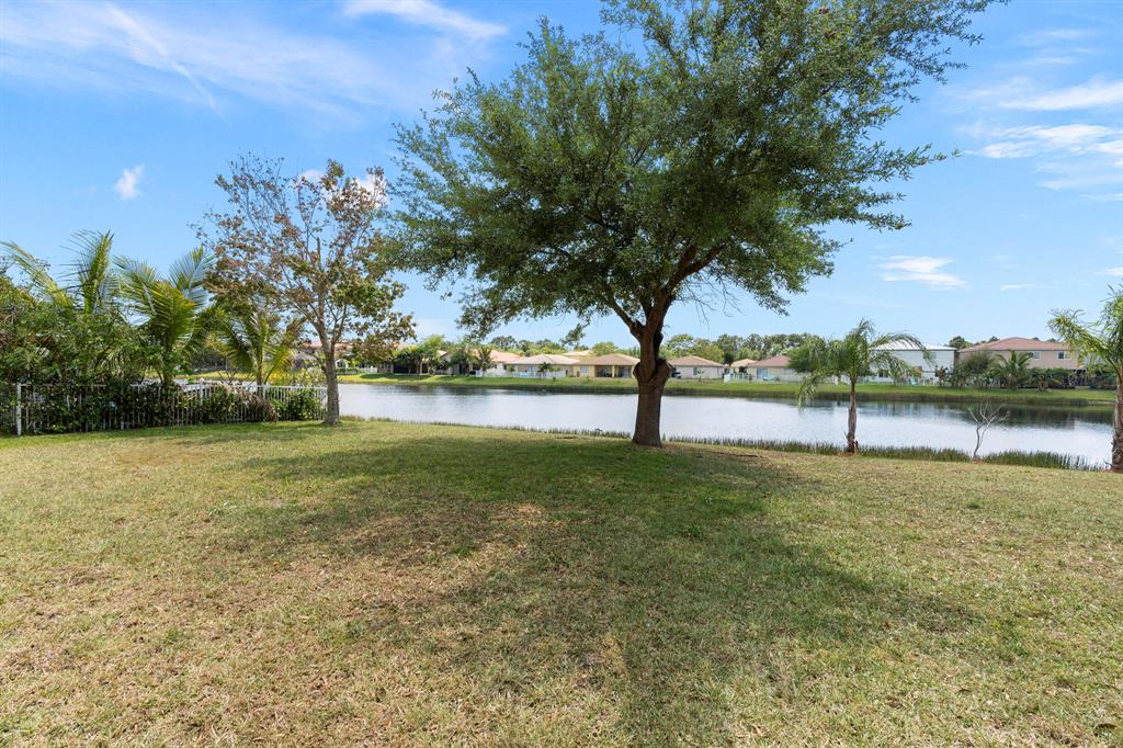 FOURTH  REPLAT OF PORTOFI - Residential