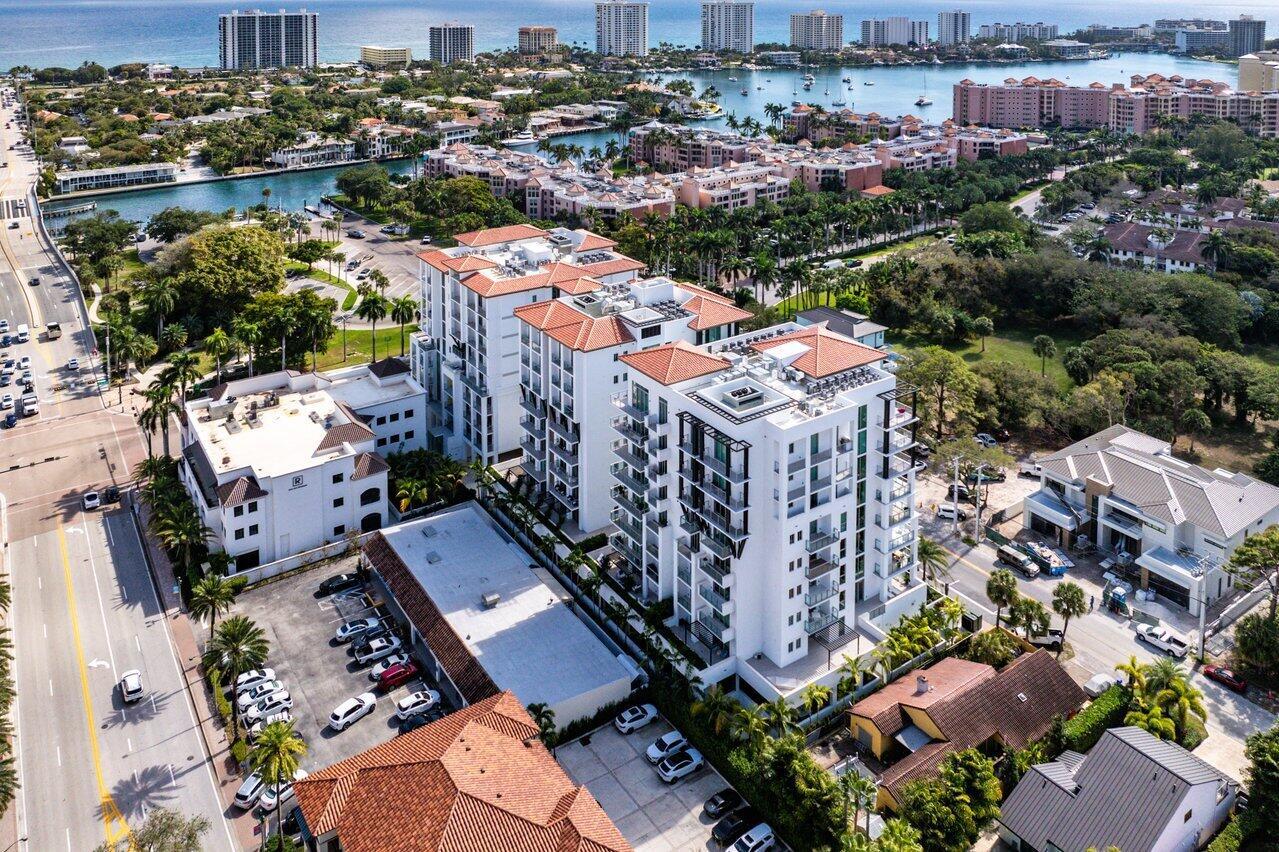 ROYAL PALM RESIDENCES - Residential