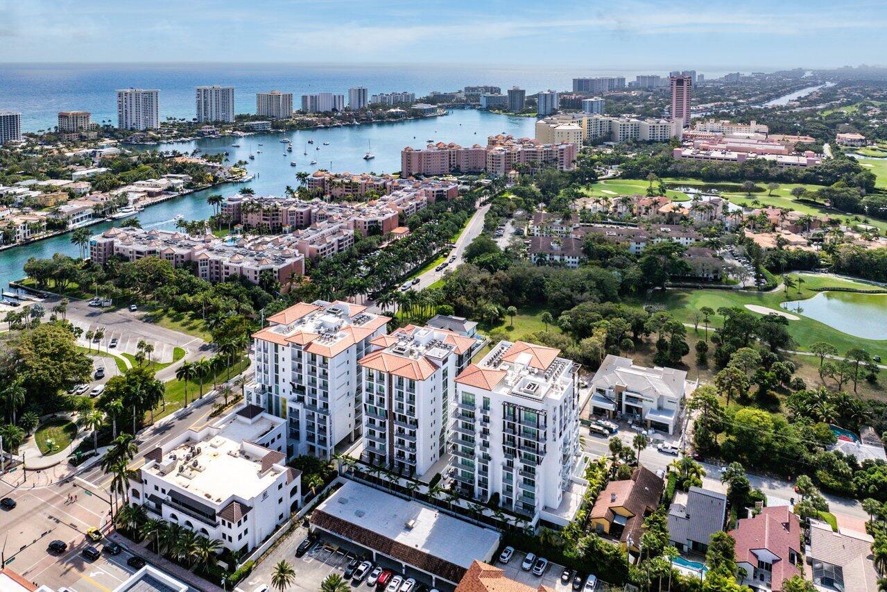 ROYAL PALM RESIDENCES - Residential