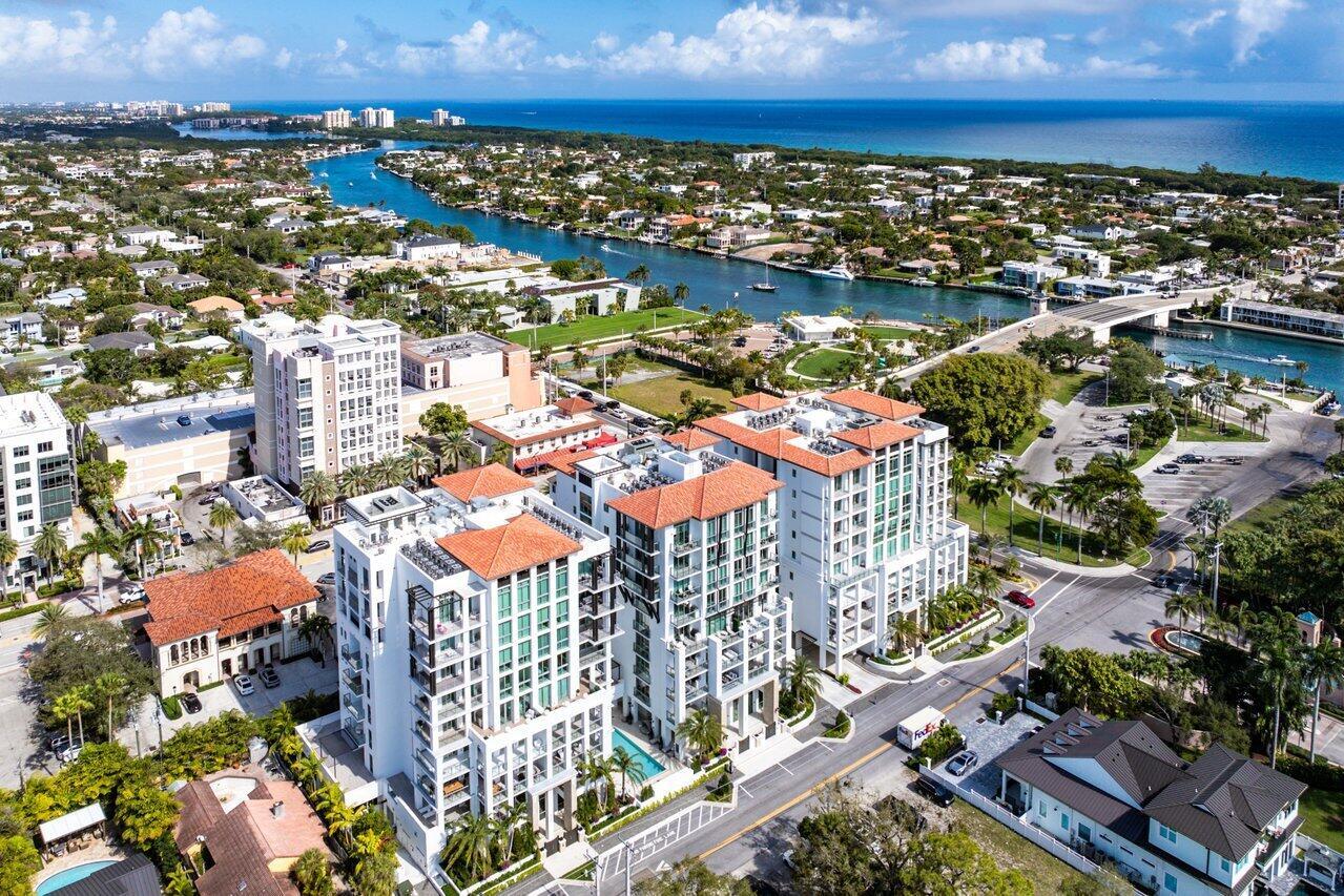 ROYAL PALM RESIDENCES - Residential