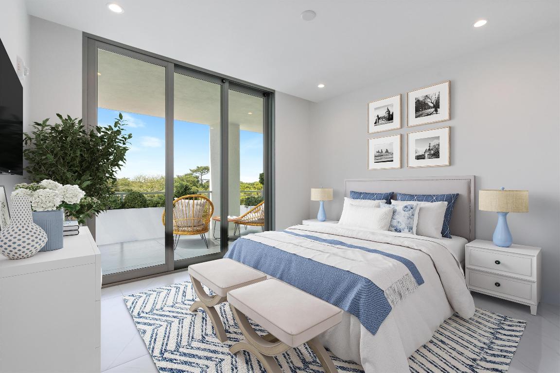 ROYAL PALM RESIDENCES - Residential