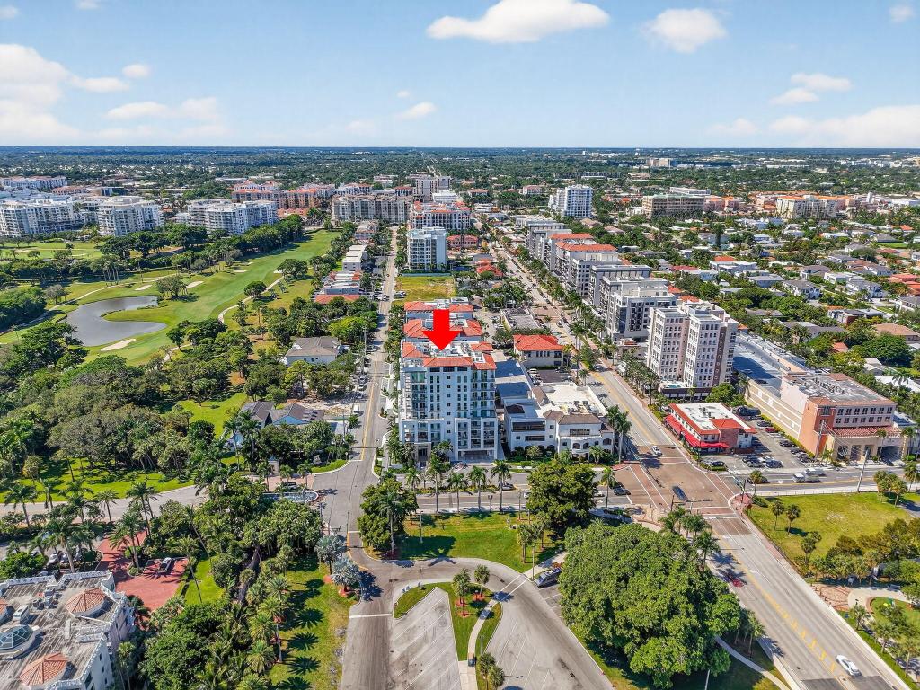 ROYAL PALM RESIDENCES - Residential