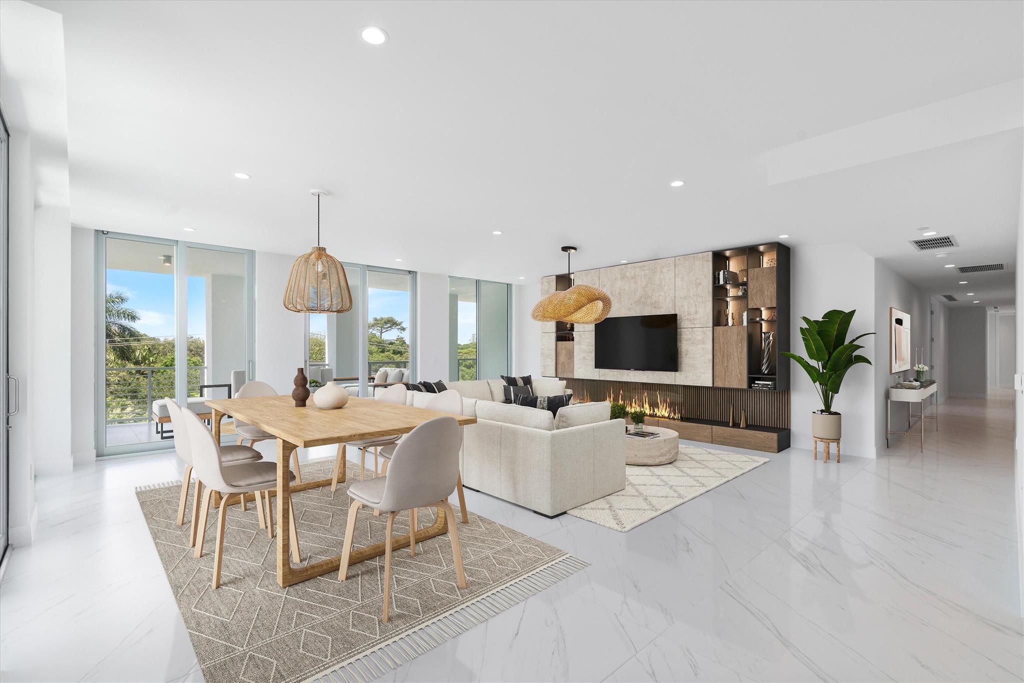ROYAL PALM RESIDENCES - Residential