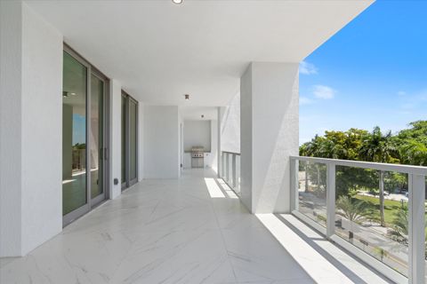 Tiny photo for 495 E Royal Palm Road #402, Boca Raton, FL 33432 (MLS # R11132904)
