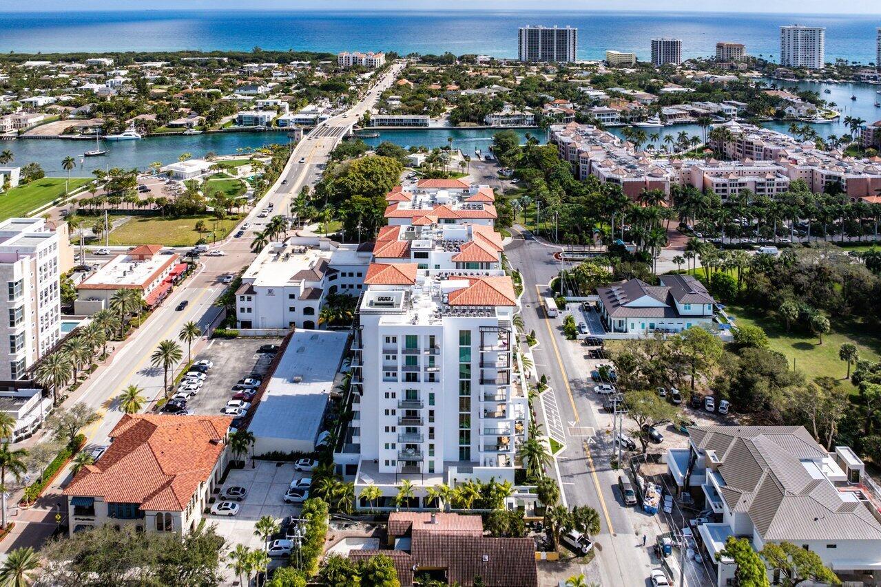 ROYAL PALM RESIDENCES - Residential