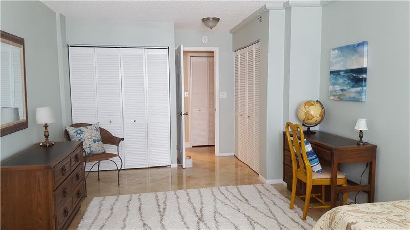 AMBASSADORS V NORTH CONDO - Residential Lease