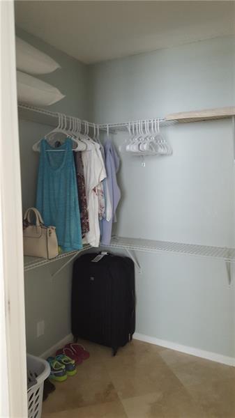 AMBASSADORS V NORTH CONDO - Residential Lease